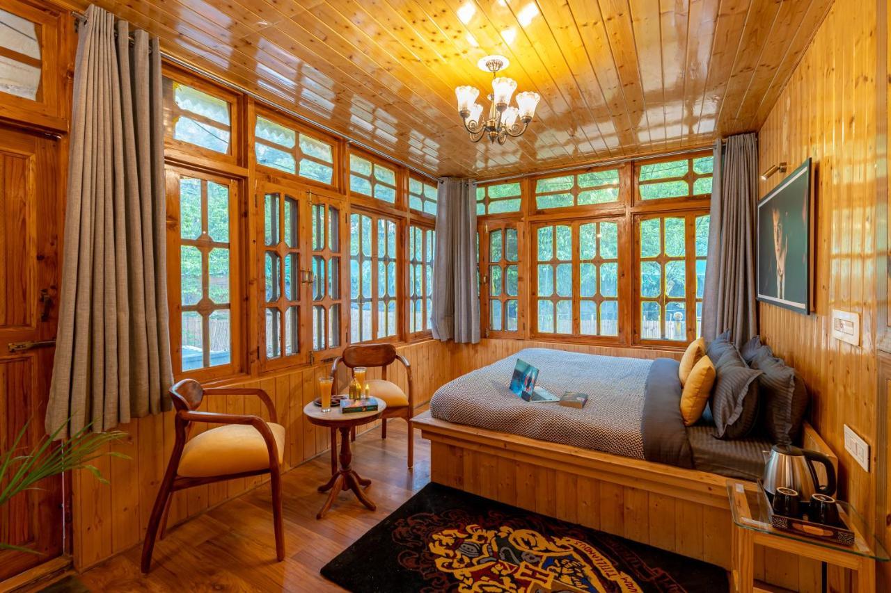 Хостел Whoopers Boutique Касоль Экстерьер фото