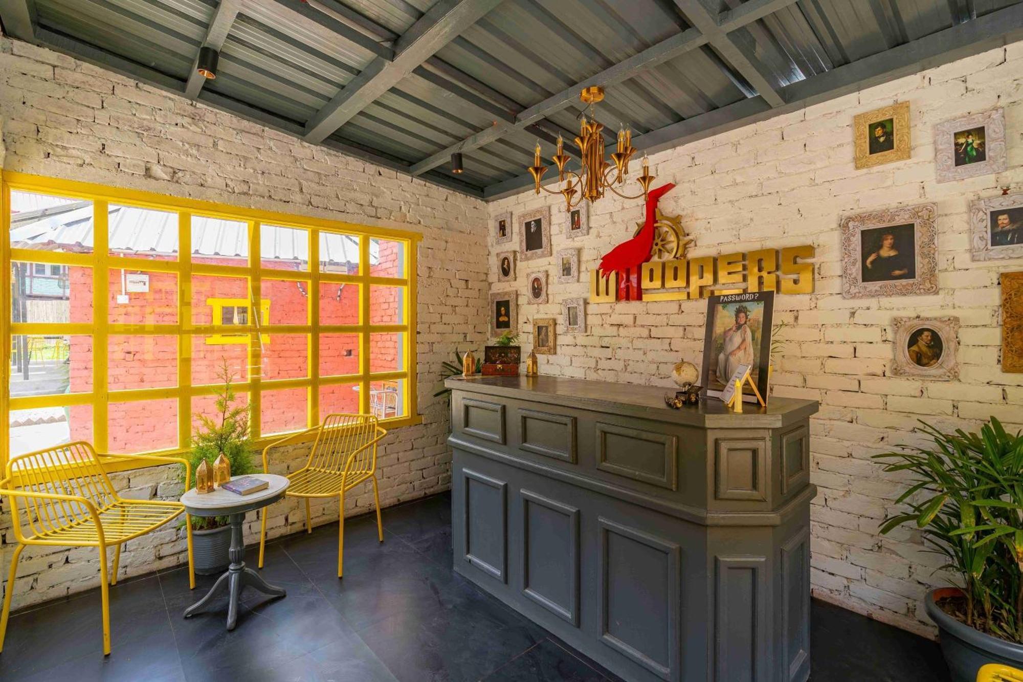Хостел Whoopers Boutique Касоль Экстерьер фото